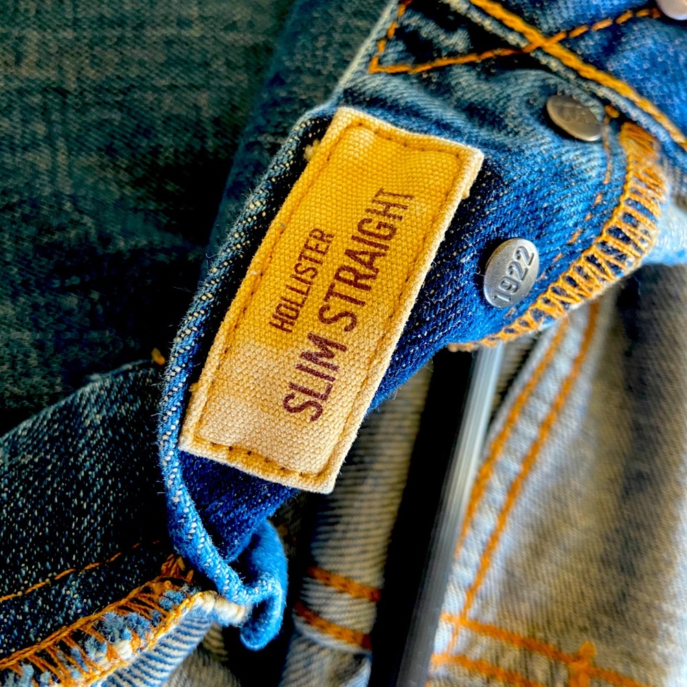 Slim straight Hollister jeans